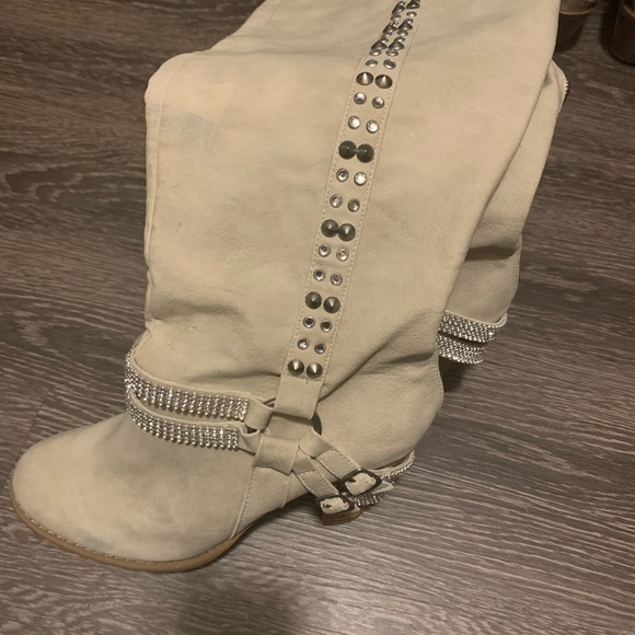 Tan leather rhinestone boots!! - Picture 5 of 7